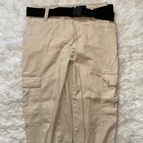 Rue21 Boyfriend Cargo Jogger Style Cozy Belted Pant, Size S - Picture 4 of 14